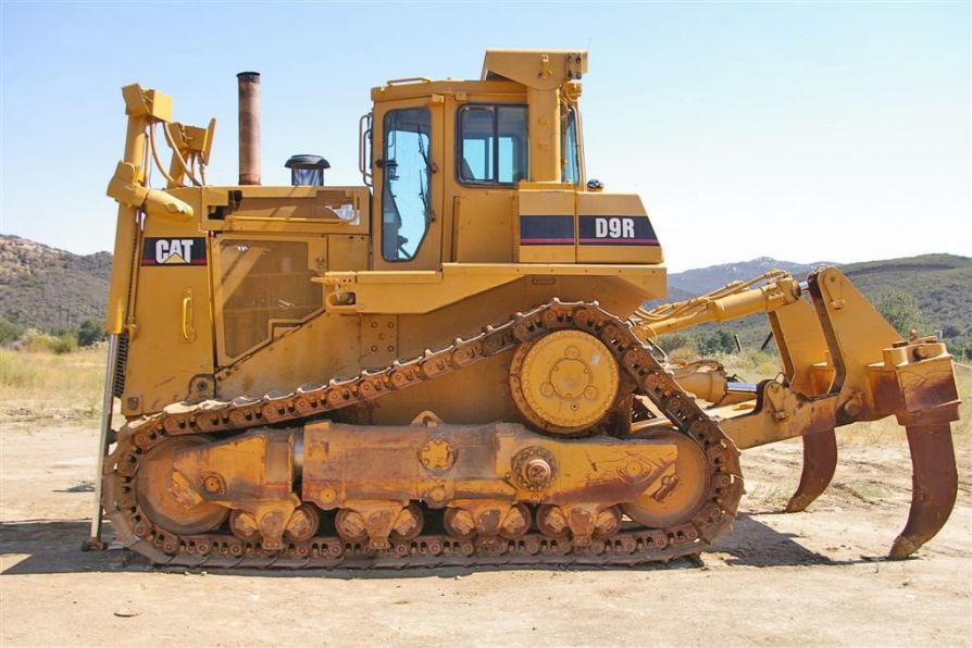 Бульдозер Caterpillar D9R