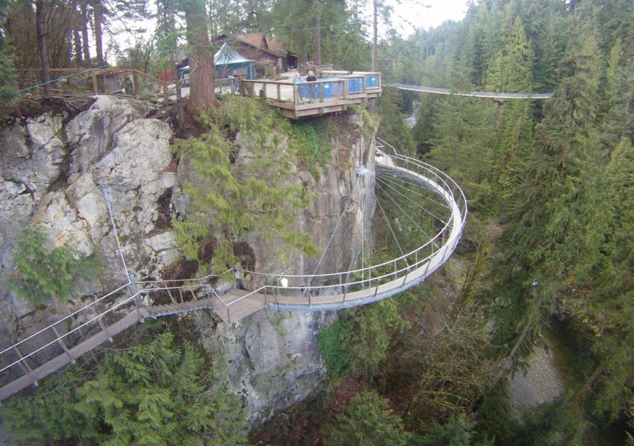 Висячий мост Капилано в Канаде