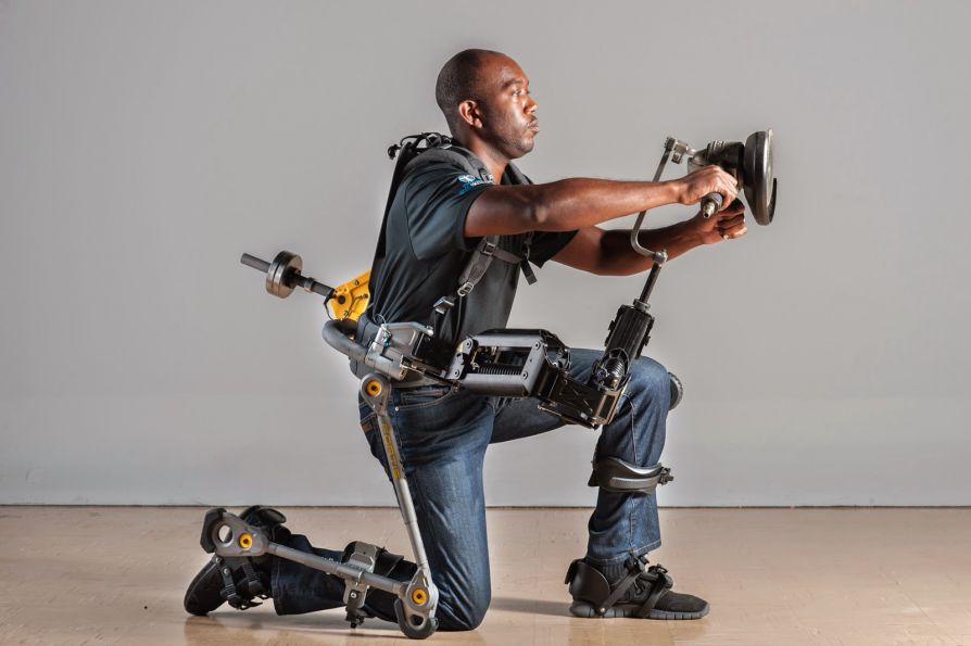 Экзоскелет Esko Bionics