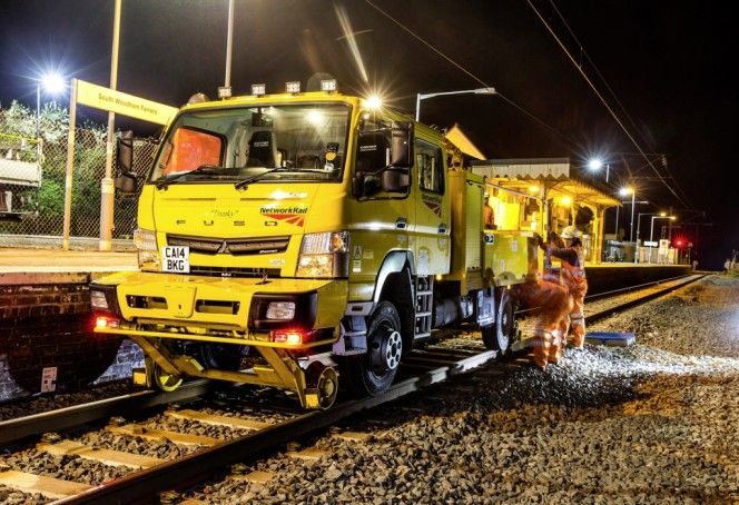 Fuso Canter для железной дороги
