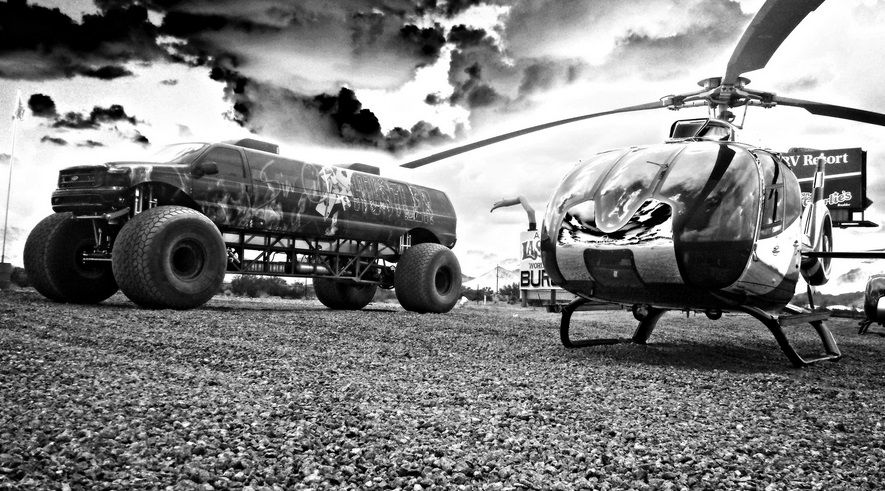 Самый большой в мире внедорожник Sin City Hustler
