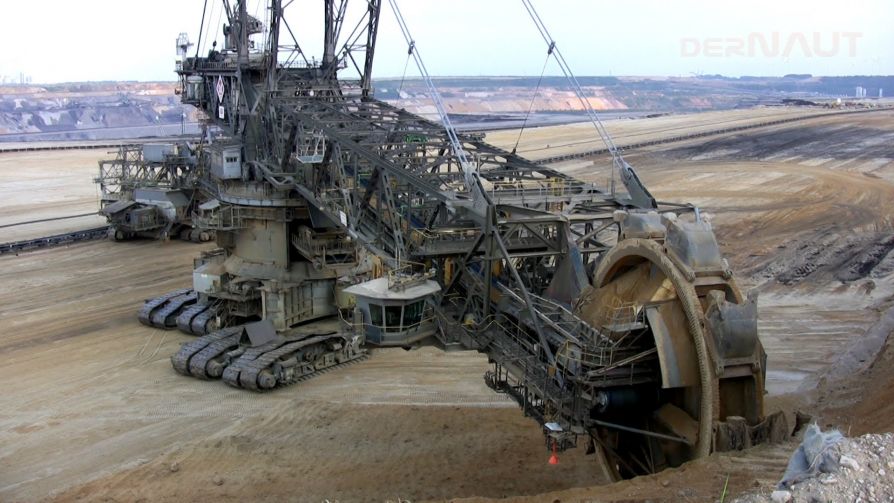 Интересные факты о самом большом экскаваторе в мире – Bagger 293