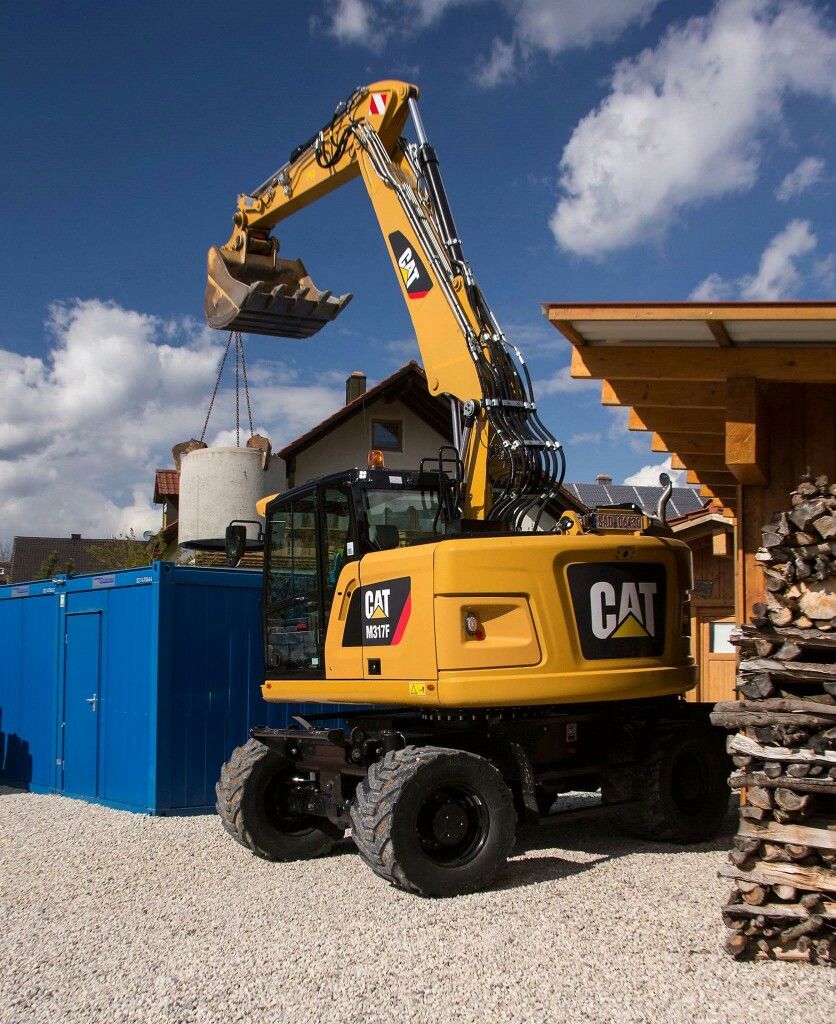 Колесный экскаватор Caterpillar M317F