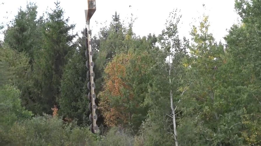 Циркулярная пила для обрезки деревьев с вертолета