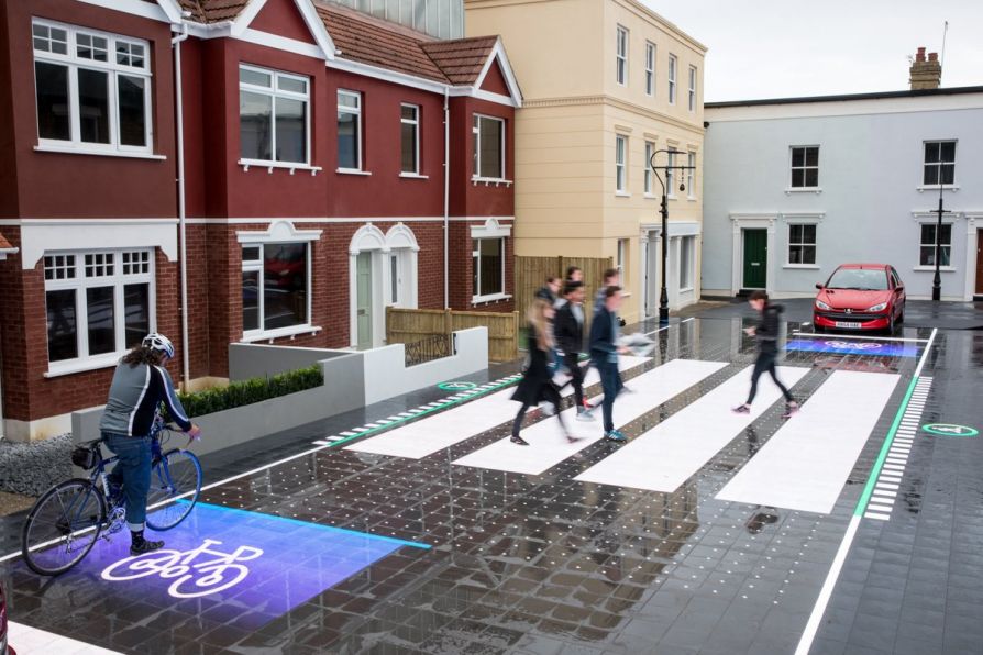 Интерактивный пешеходный переход Starling Crossing