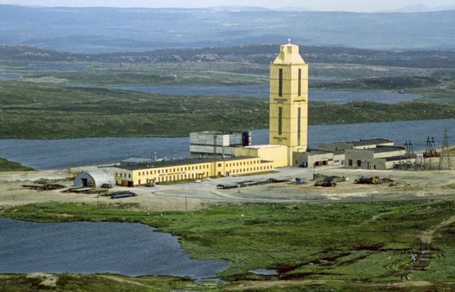 Сверхглубокая скважина на Кольском полуострове