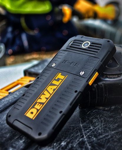 Смартфон Dewalt