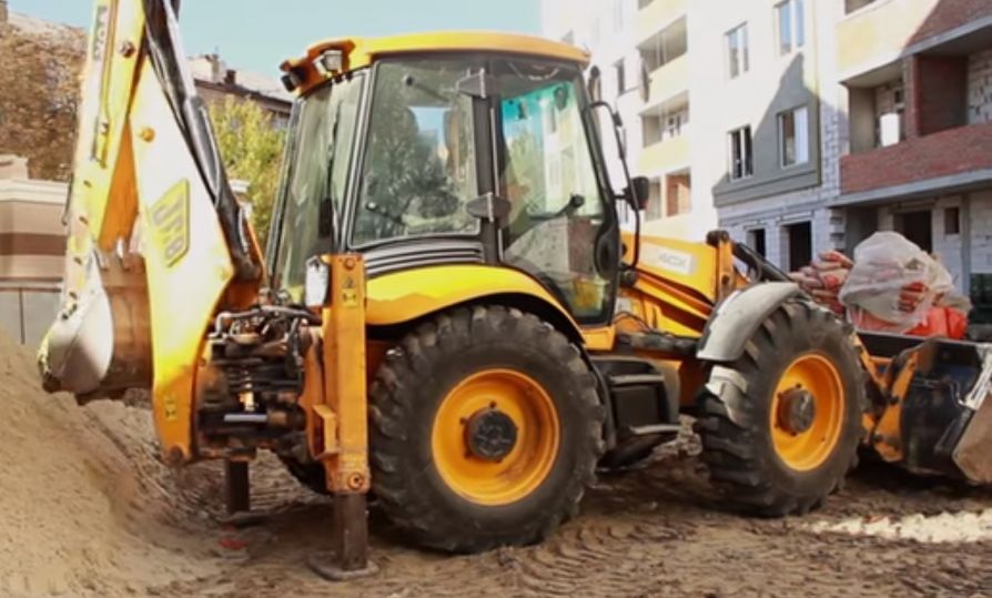 Экскаватор JCB 4CX