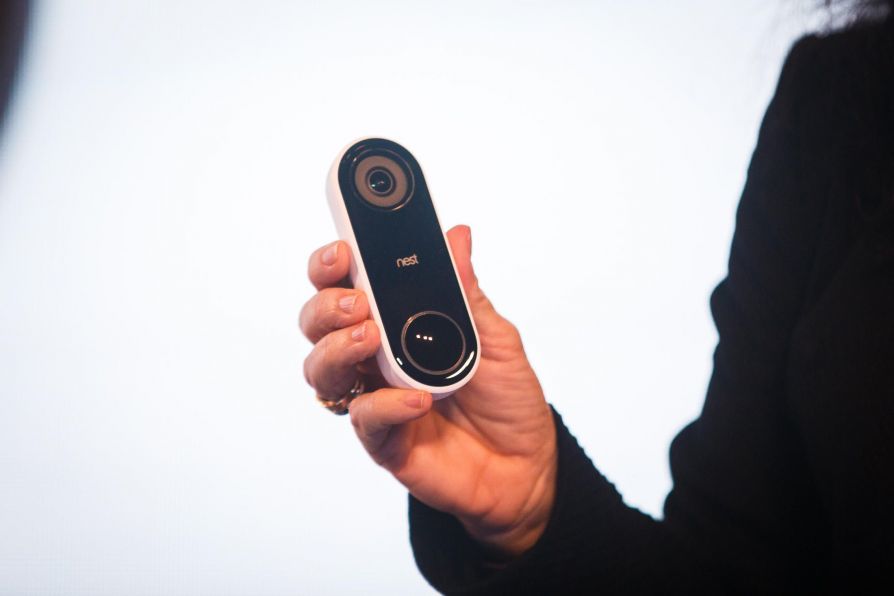 Дверной звонок Nest Hello с функцией распознавания лиц